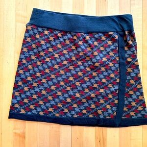 Title Nine skirt with pocket medium